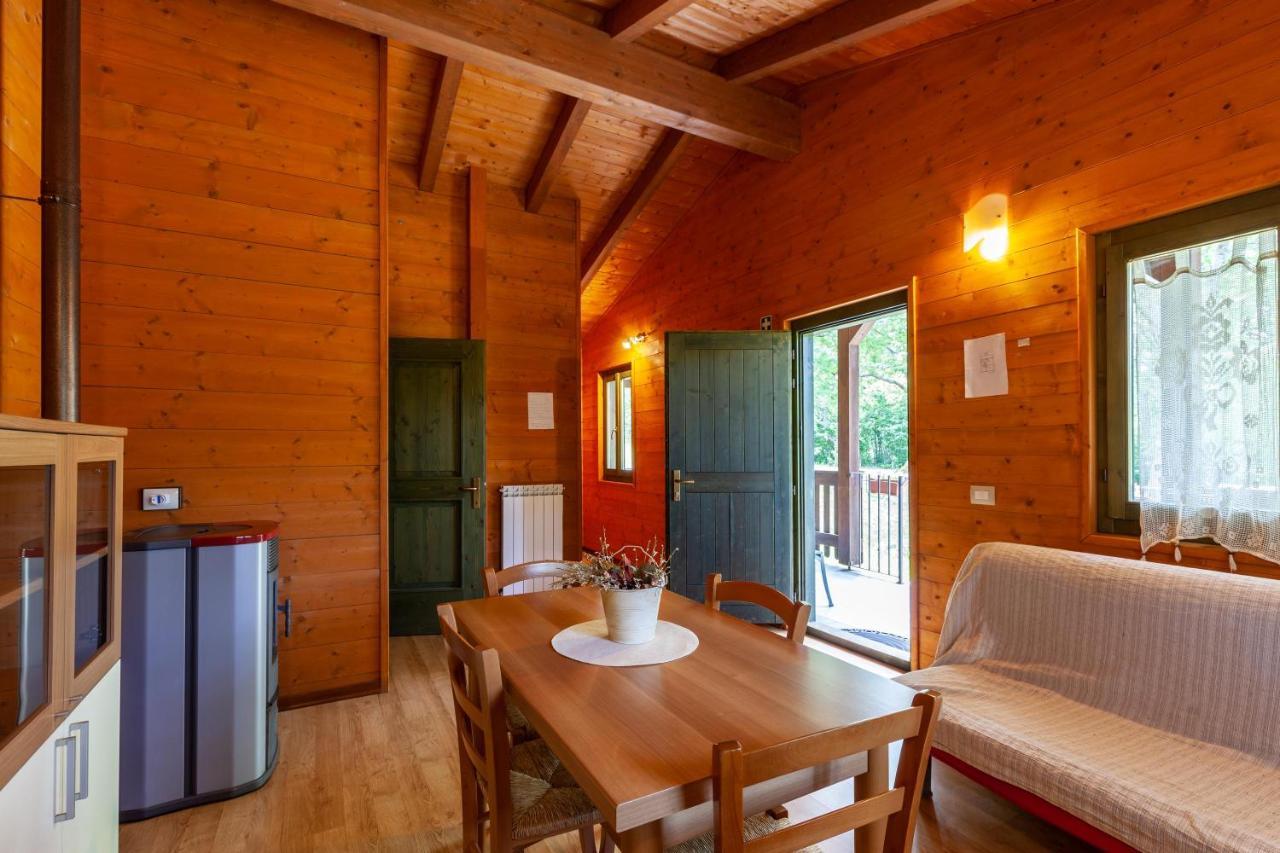Villaggio Anemone - Chalet Anemone Capanne di Sillano 외부 사진